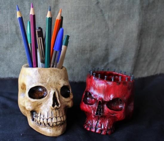 ✅ TOP 2021 ▷ Portalápices de diseño calavera